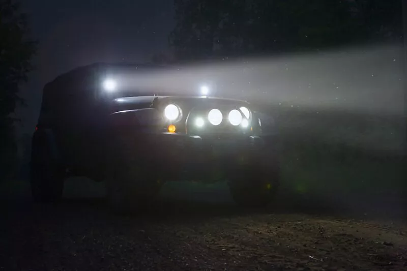 Jeep Wrangler munkalampa este Monsterled.hu